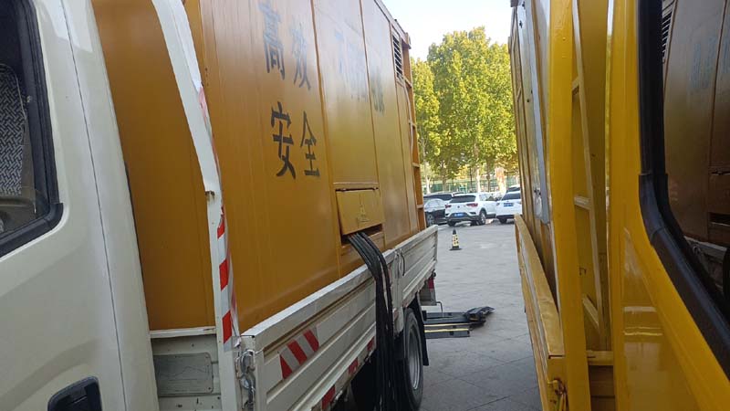 伍家岗如何判断柴油发电机组和UPS电源的切换时间是否符合要求？